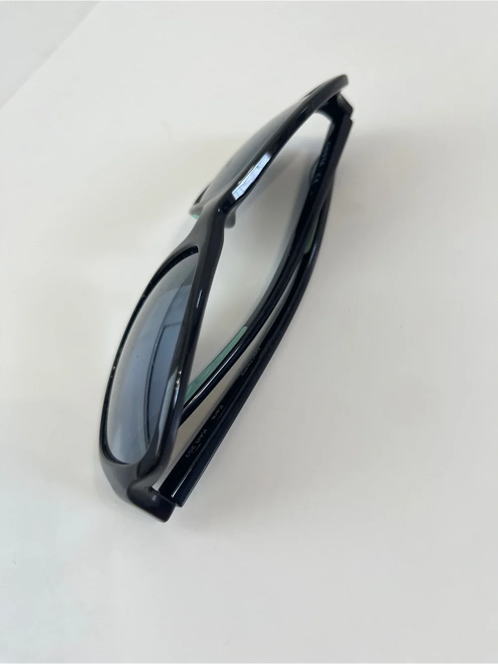Costa Del Mar Kare Polished Black SUNGLASSES FRAMES Sea Green Lens Scratched